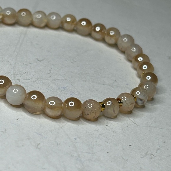 Golden Glow Bead Bracelet - Picture 1 of 3